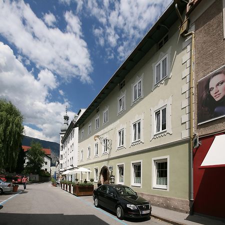 Gasthof Einhorn Schaller Швац Екстер'єр фото